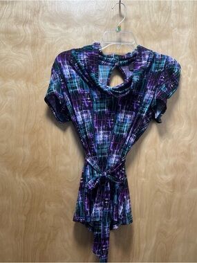 Tie-Waist Short Sleeve Top in Purple & Teal Print